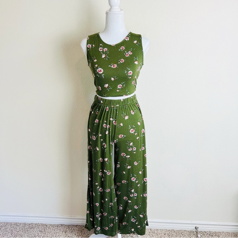 Fashion Nova Green & Pink Floral Tank Crop Top & Flare Leg Pants Set
